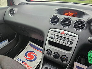 Peugeot 308 thumbnail