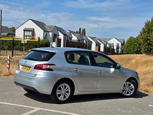 Peugeot 308 thumbnail