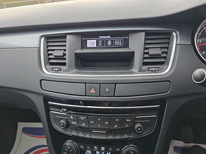 Peugeot 508 SW thumbnail