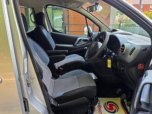 Peugeot Partner Tepee thumbnail