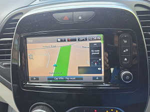 Renault Captur thumbnail