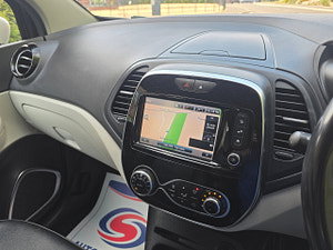 Renault Captur thumbnail