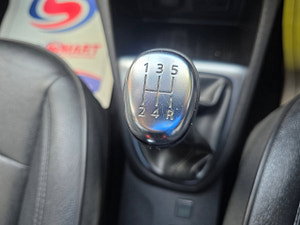 Renault Captur thumbnail