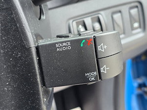 Renault Clio thumbnail