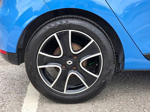 Renault Clio thumbnail