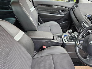 Renault Scenic thumbnail