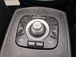 Renault Scenic thumbnail