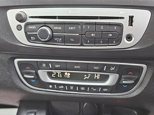 Renault Scenic thumbnail