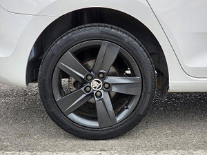 Skoda Rapid thumbnail