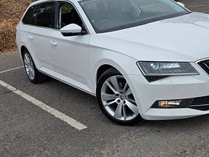 Skoda Superb thumbnail