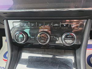 Skoda Superb thumbnail
