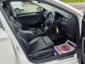 Skoda Superb thumbnail