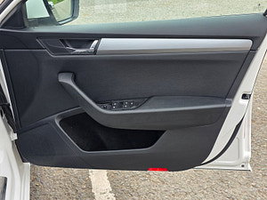 Skoda Superb thumbnail