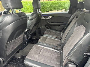 Audi Q7 thumbnail