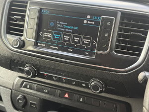 Peugeot Expert thumbnail