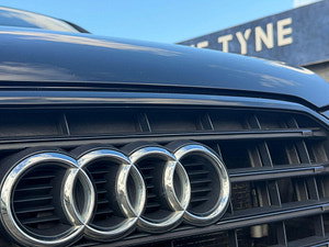 Audi SQ5 thumbnail