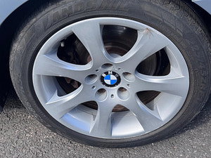 BMW 3 Series thumbnail