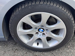 BMW 3 Series thumbnail
