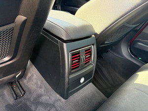 BMW 3 Series thumbnail
