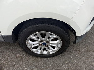 Ford EcoSport thumbnail