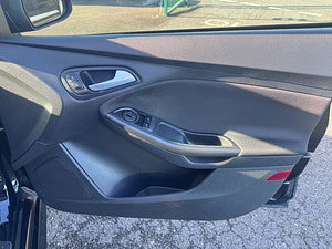 Ford Focus thumbnail