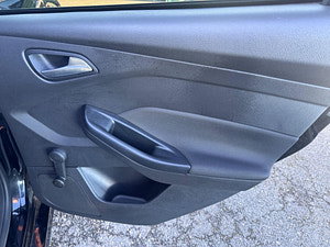 Ford Focus thumbnail