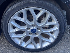 Ford Focus thumbnail