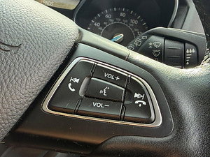 Ford Focus thumbnail