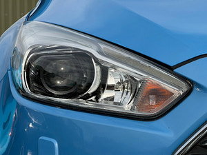 Ford Focus thumbnail