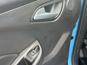 Ford Focus thumbnail