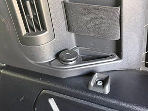Land Rover DEFENDER 110 thumbnail