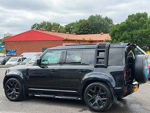 Land Rover DEFENDER 110 thumbnail