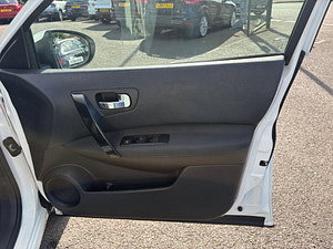 Nissan Qashqai thumbnail