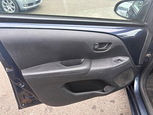 Peugeot 108 thumbnail