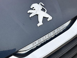 Peugeot 108 thumbnail