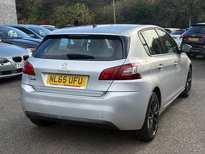 Peugeot 308 thumbnail