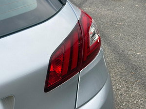Peugeot 308 thumbnail