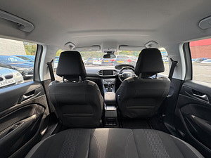 Peugeot 308 thumbnail