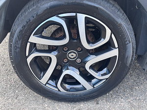 Renault Captur thumbnail