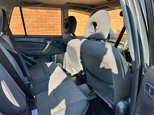 Toyota RAV4 thumbnail