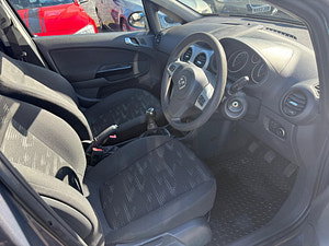 Vauxhall Corsa thumbnail