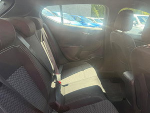 Vauxhall Astra thumbnail