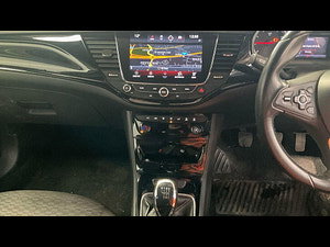Vauxhall Astra thumbnail