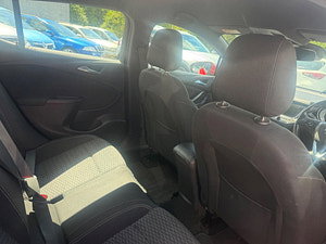Vauxhall Astra thumbnail