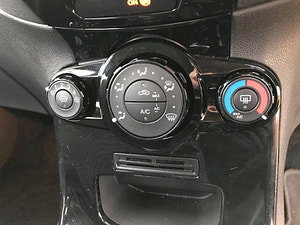 Ford Fiesta thumbnail