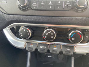 Kia Rio thumbnail