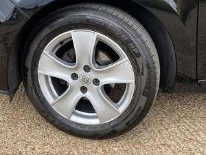 Renault Clio thumbnail