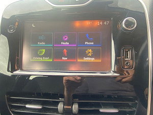 Renault Clio thumbnail