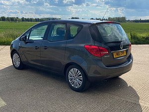 Vauxhall Meriva thumbnail