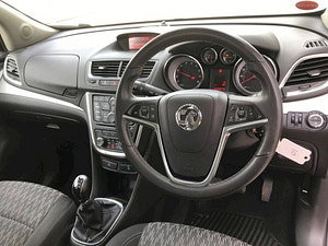 Vauxhall Mokka thumbnail